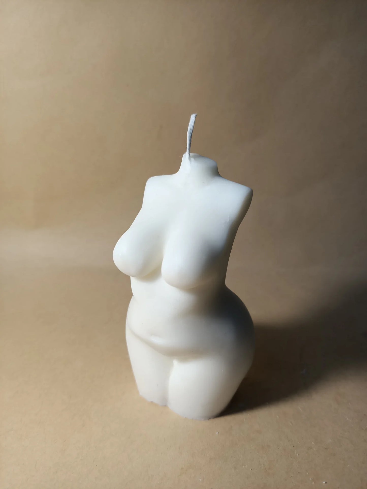 Hand Crafted Soy Candles | Voluptuous Lady Candle - Yoho Baby & co.