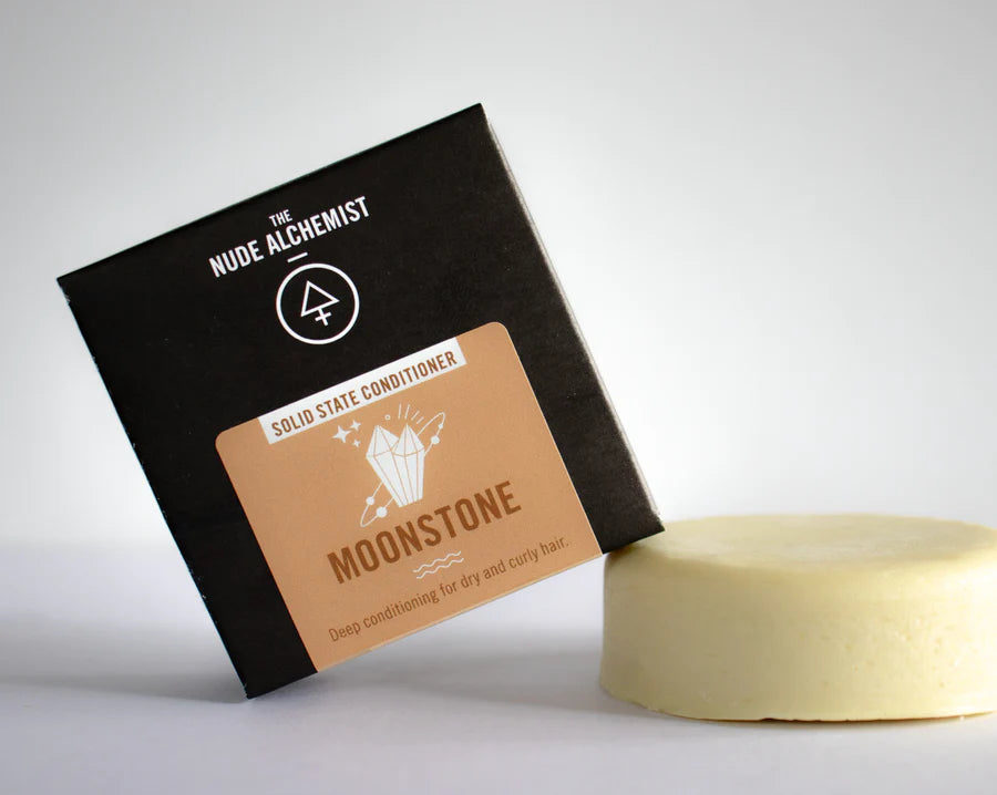 Yoho Baby & co. The Nude Alchemist Solid State Conditioner Hair Treatment Bar.